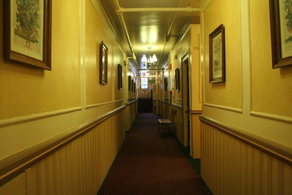 The Yankee Pedlar Inn Torrington Dış mekan fotoğraf